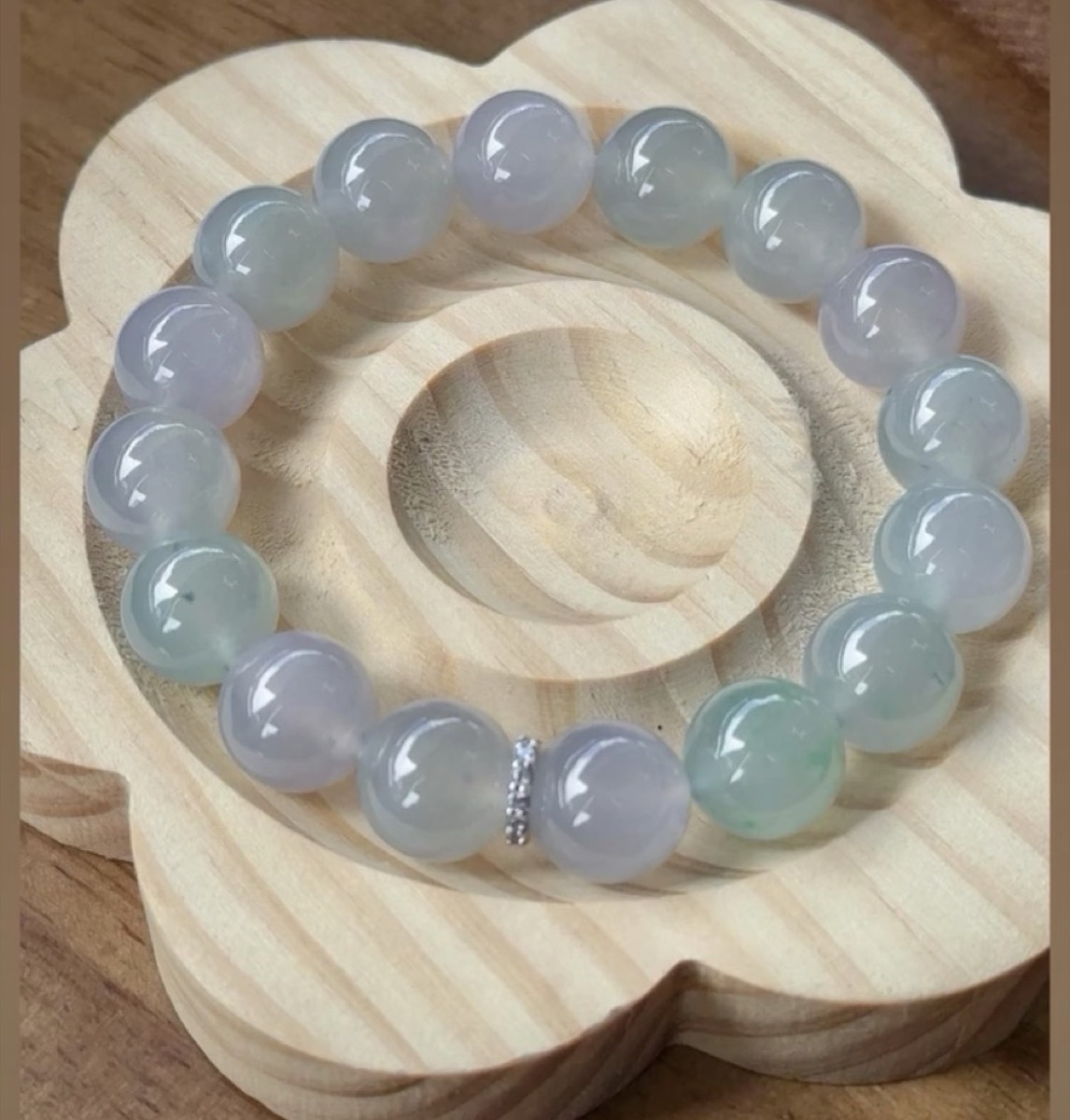 Featured jade piece 06