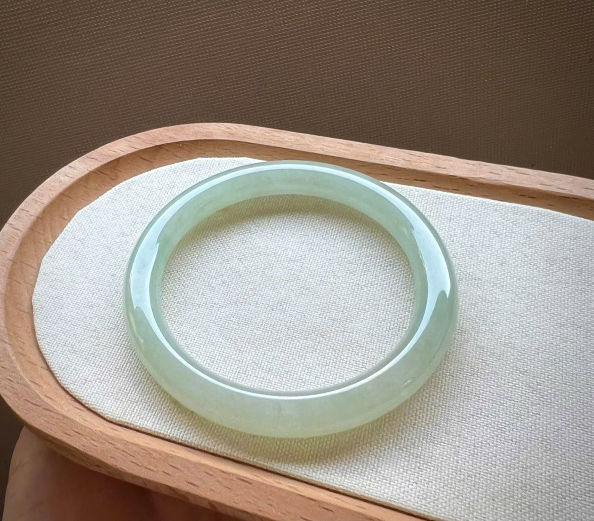 Featured jade piece 10